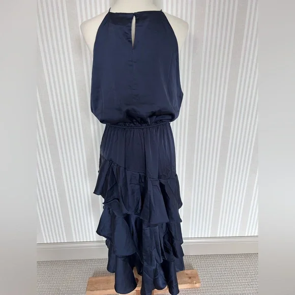 Petal & Pup Navy Seychelle Asymmetric Tiered
Cocktail Party Dress Size 12 NWT - Picture 5 of 11